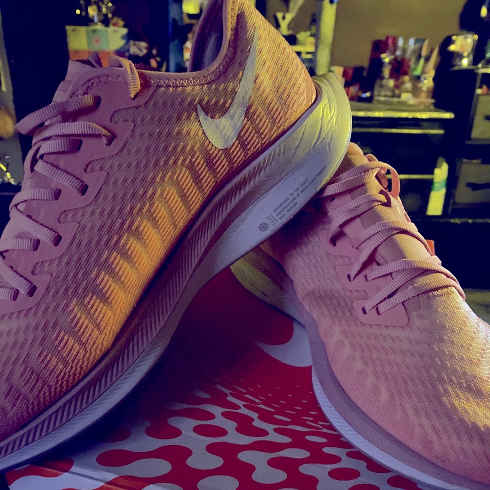 Nike zoom Pegasus Turbo Shoes [Coral &white]